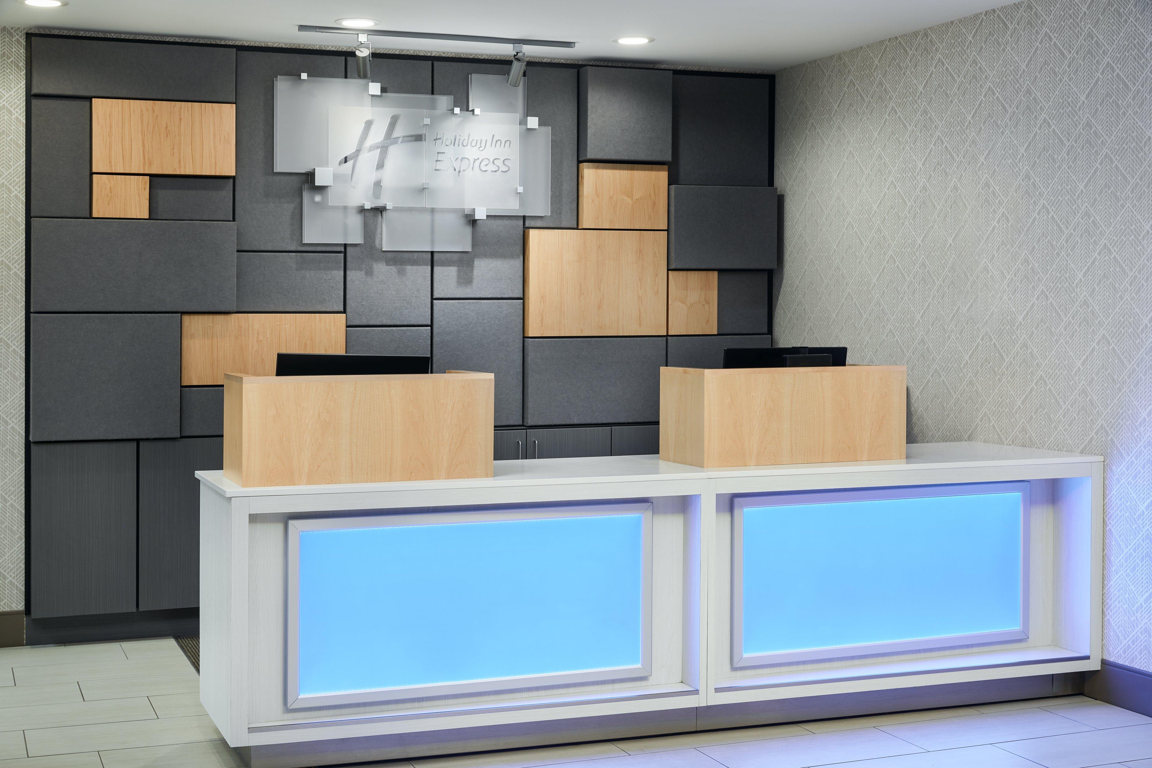 Holiday Inn Express Richmond - Midtown By Ihg Εξωτερικό φωτογραφία