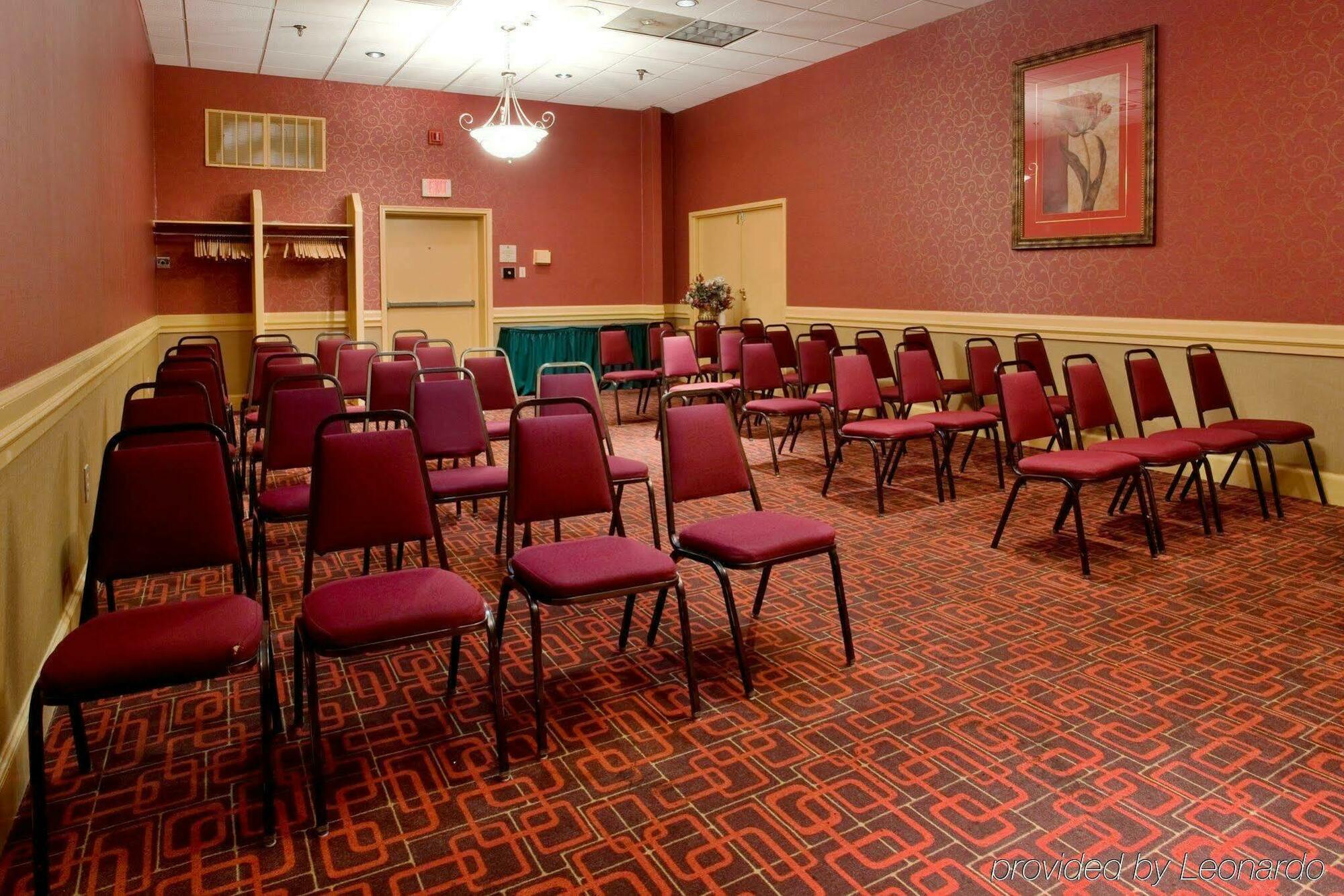 Holiday Inn Express Richmond - Midtown By Ihg Ανέσεις φωτογραφία